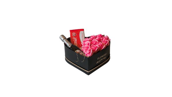 Soap Roses σε Box καρδιάς με σοκολάτες και μαρτίνι
