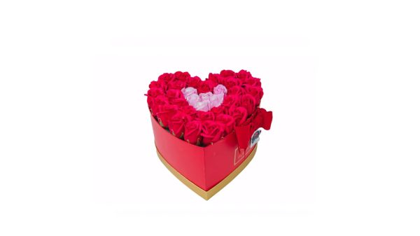 Soap Roses Τριαντάφυλλα σε Κουτί καρδιάς Γίγας